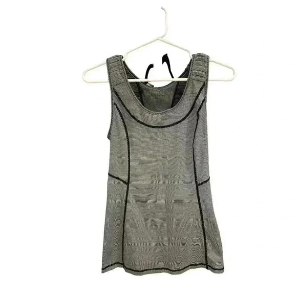 - Lululemon Stay the Course Moisture Wicking Tank Top Size 4, Pre-Owned. EUC - Picture 1 of 6